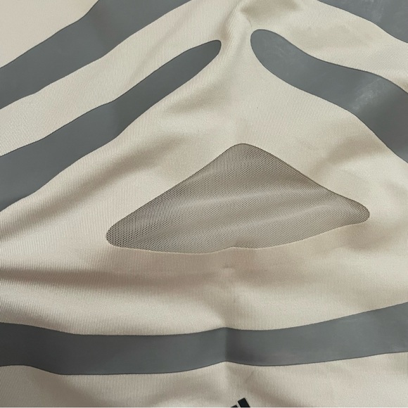 Adidas by Stella McCartney FORMOTION Running Shirt Tee - NWT - Picture 7 of 10